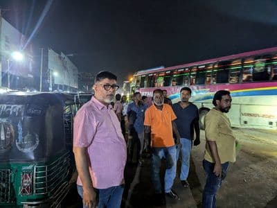 চাঁদাবাজি নিয়ন্ত্রণে রাতের টহলে সিটি প্রশাসক রোকন