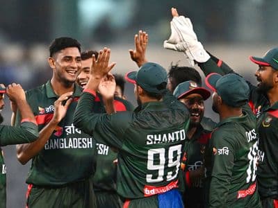 ২১ বছর পর অস্ট্রেলিয়াকে হারাল বাংলাদেশ
