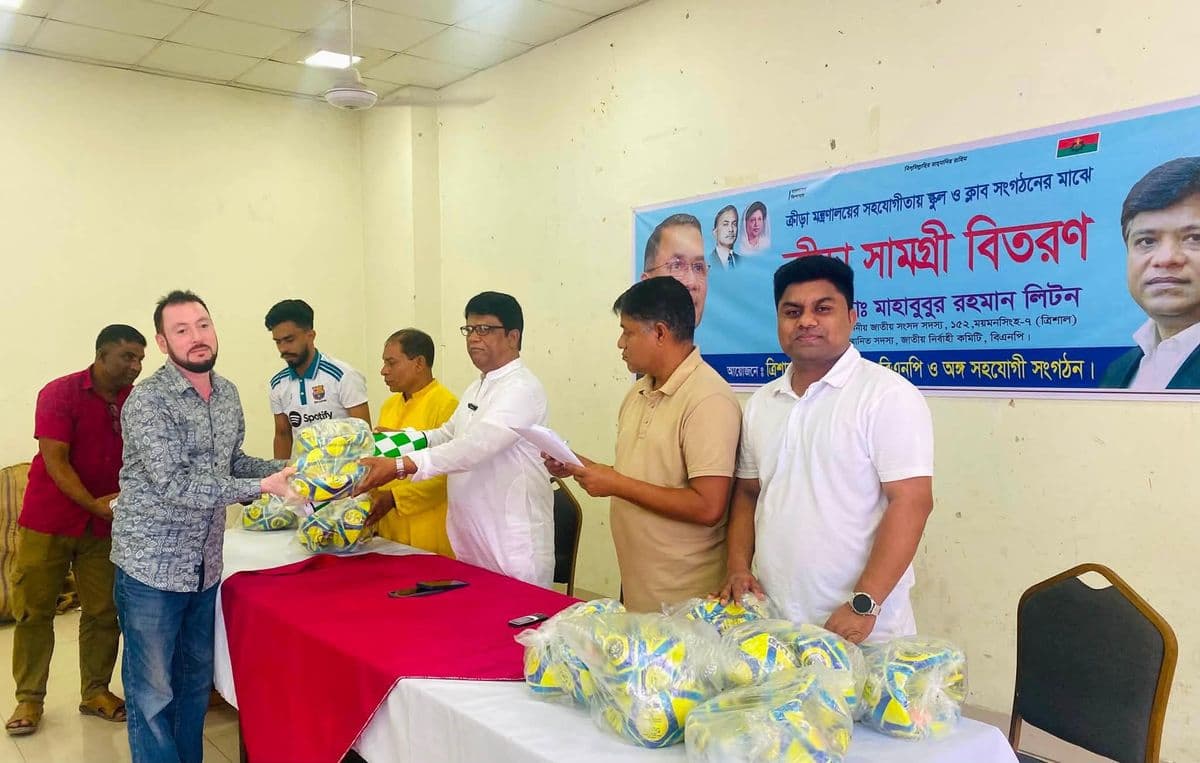 খেলাধুলার বিকল্প নেই, তরুণদের মাঠমুখী করতে হবে : এমপি ডা. লিটন