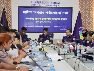 অপরাধ নিয়ন্ত্রণে পেশাদারিত্ব ও আন্তরিকতা নিয়ে কাজ করুন : পুলিশ সুপার