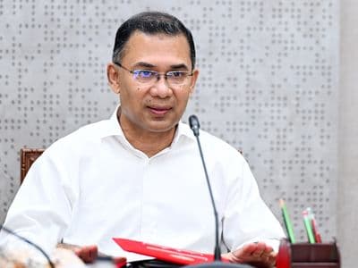বিকেলে মালয়েশিয়ার উদ্দেশে রওনা হবেন প্রধানমন্ত্রী