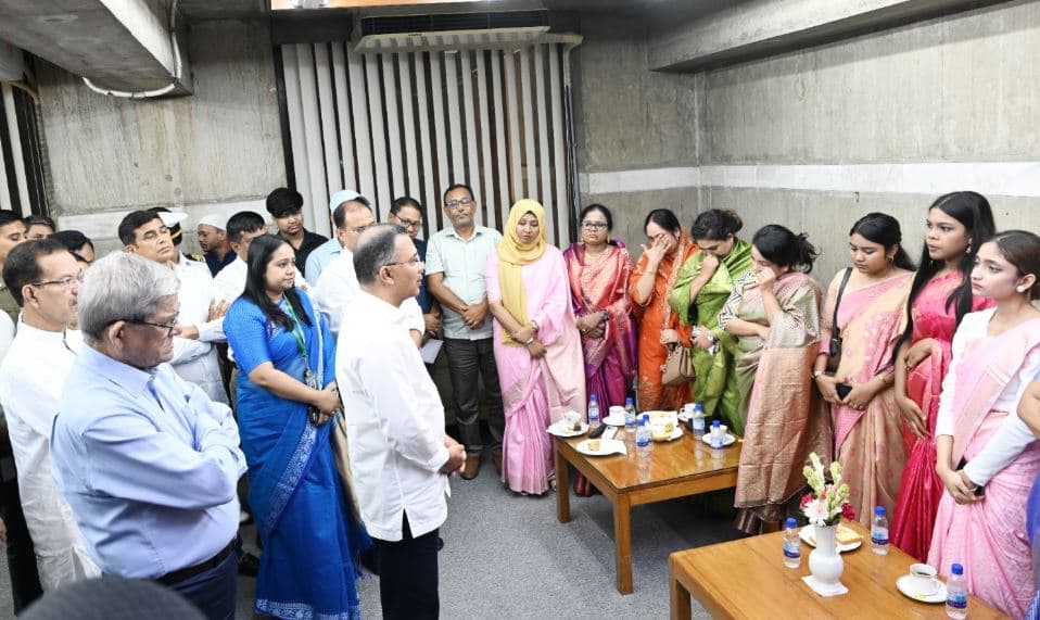 প্রধানমন্ত্রীর সঙ্গে ‘মায়ের ডাক’ এর সদস্যদের সাক্ষাৎ