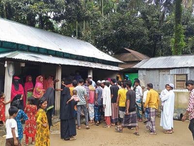 বড় ভাইয়ের ঘরে ছোট ভাইয়ের লাশ