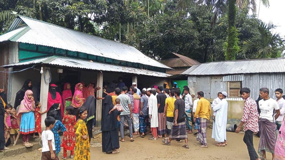 বড় ভাইয়ের ঘরে ছোট ভাইয়ের লাশ