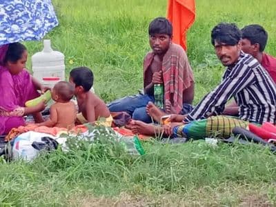 ময়মনসিংহের ৫ জন রৌমারী সীমান্তে মানবেতর জীবন