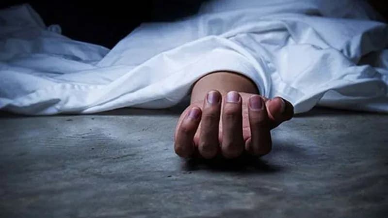 পরীক্ষা শুরুর ৪ ঘণ্টা আগে ছাদ থেকে লাফিয়ে এইচএসসি পরীক্ষার্থীর আত্মহত্যা