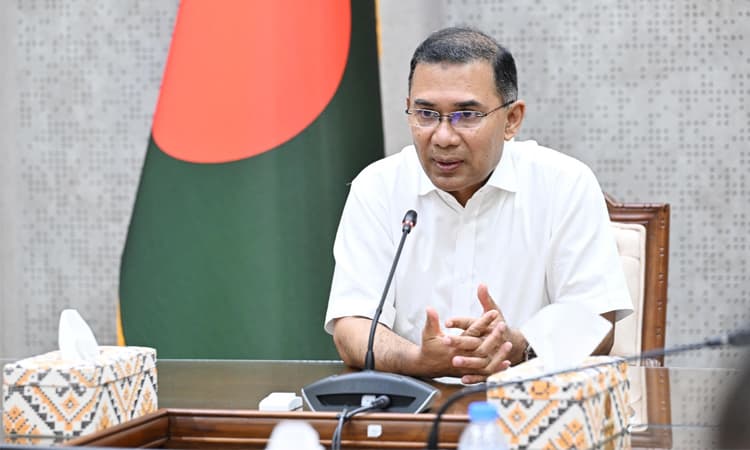 দেশের স্বার্থে সবাইকে আরও দায়িত্বশীল ও সচেতন হতে হবে: প্রধানমন্ত্রী