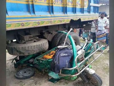 ময়মনসিংহে ট্রাক অটোরিকশা সংঘর্ষে দুই নারীসহ নিহত তিন
