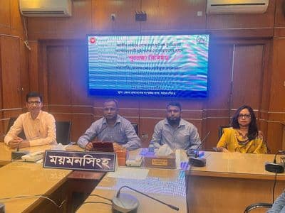 জাতীয় পর্যায়ের প্রাথমিক বিদ্যালয় গোল্ডকাপ ফুটবল টুর্নামেন্টের ফাইনালে ময়মনসিংহের বালক-বালিকা দল