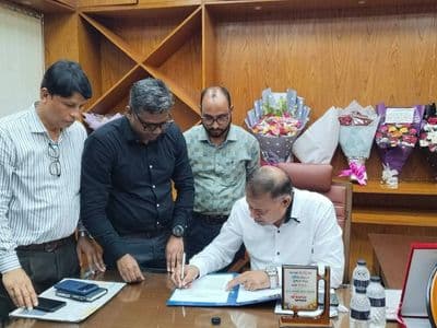 ময়মনসিংহ উন্নয়ন কর্তৃপক্ষের যাত্রা শুরু : প্রধানমন্ত্রী পরিকল্পিত নগরী গড়তে আমাকে দায়িত্ব দিয়েছেন - মোতাহার