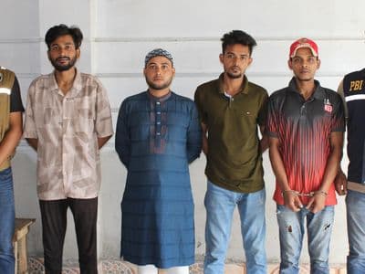 পিবিআইয়ের প্রেস ব্রিফিং : ছেলের সামনে মাকে মারধর শ্লীলতাহানি করায় গলা কেটে রুবেলকে হত্যা করে ৪ ভাই