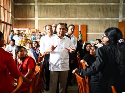 সমৃদ্ধ বাংলাদেশ গড়তে শিক্ষার্থীদের প্রস্তুত থাকতে হবে : প্রধানমন্ত্রী
