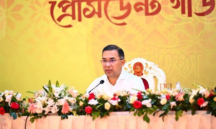নিরাপত্তা কৌশলে সরকারপ্রধানকে জনগণ থেকে দূরে না রাখতে পিজিআরের প্রতি আহ্বান প্রধানমন্ত্রীর