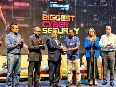 ‘বেস্ট সাইবার সিকিউরিটি ক্লাব’ সম্মাননা পেল জাতীয় কবি কাজী নজরুল ইসলাম বিশ্ববিদ্যালয়