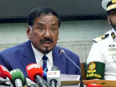 রাষ্ট্রপতি সাহাবুদ্দিনের পদত্যাগপত্র গ্রহণ, ভারপ্রাপ্ত রাষ্ট্রপতির দায়িত্ব নিলেন স্পিকার